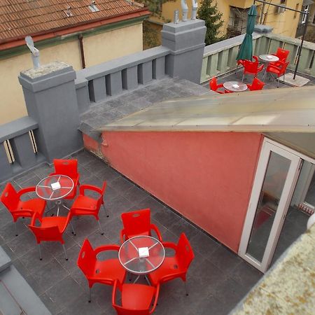 Guest House Miss Depolo Beograd Eksteriør bilde