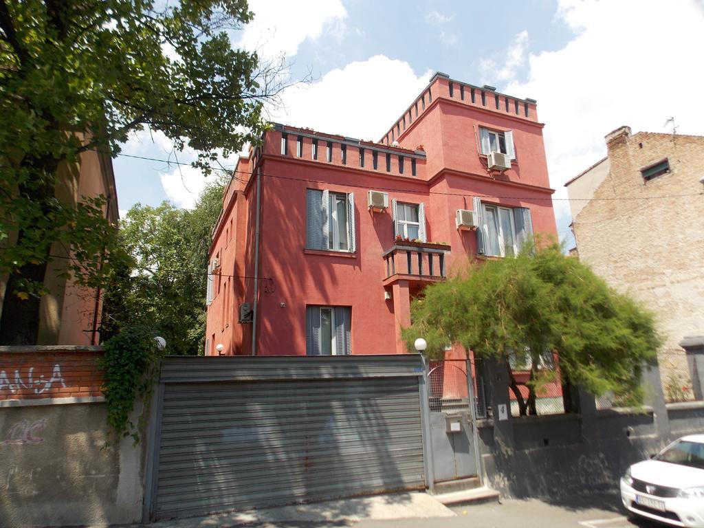 Guest House Miss Depolo Beograd Eksteriør bilde