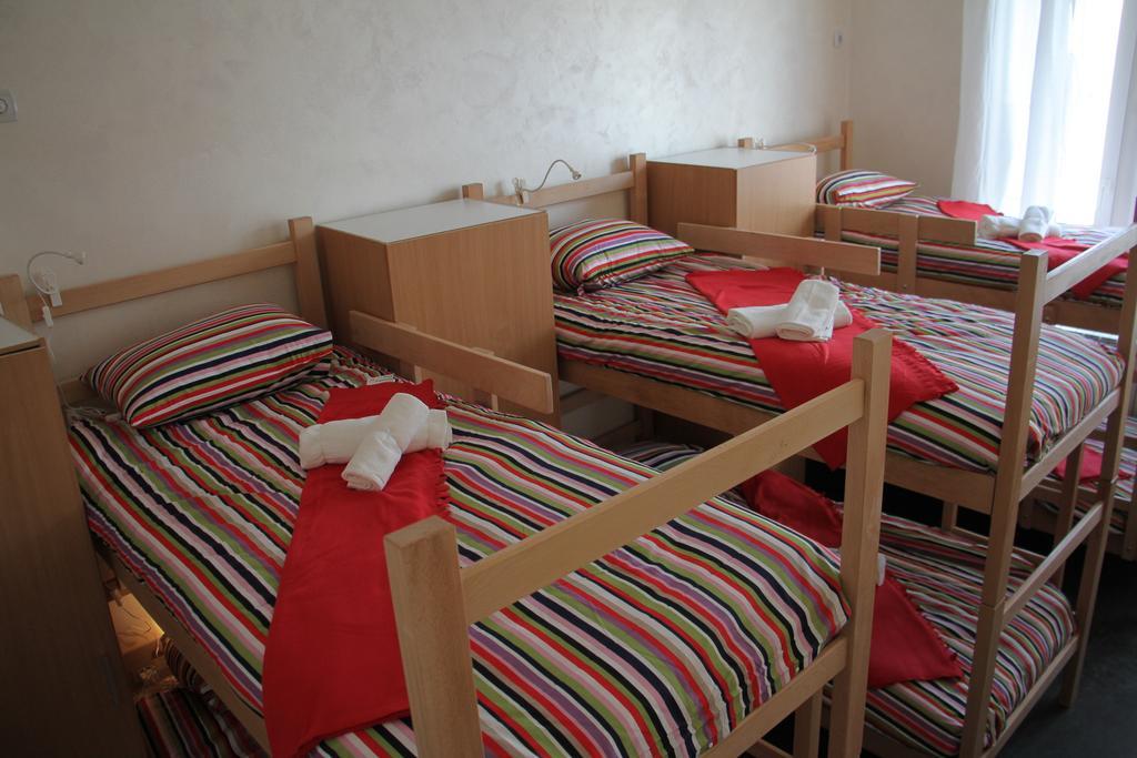Guest House Miss Depolo Beograd Rom bilde